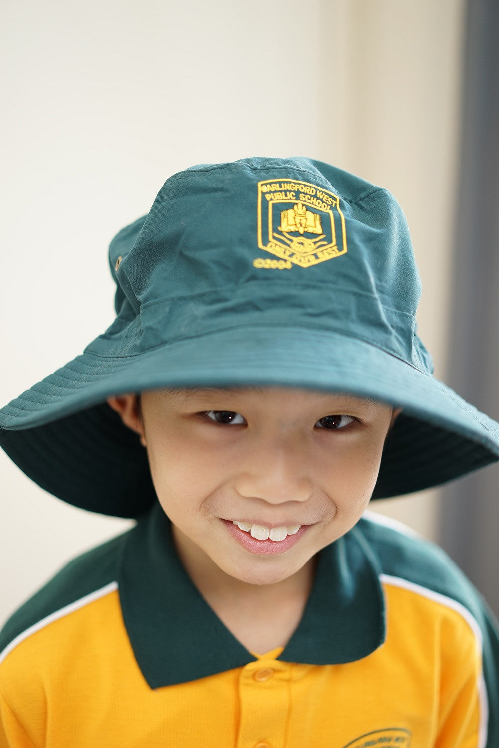 Hat with Logo (Adjustable, Size refer to Head circumference)